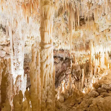 Luma * Castellana Grotte